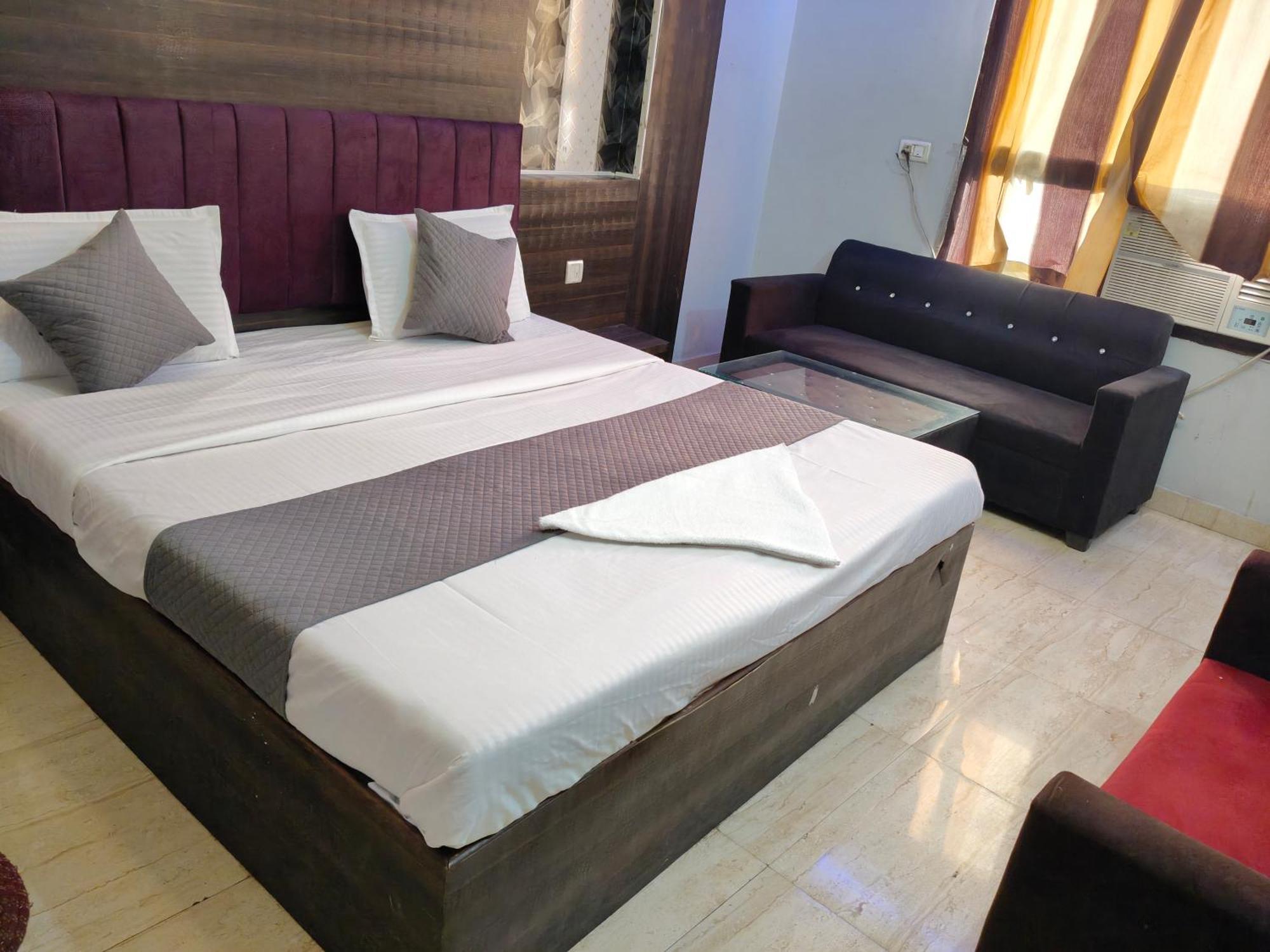 Hotel Park Avenue Лакхнау Экстерьер фото